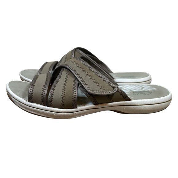 Clarks Slide Sandals - Picture 3 of 10